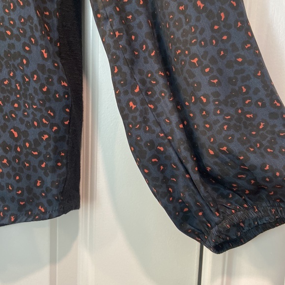 Anthropologie - Dolan - Animal Print Long Sleeve Button Down Blouse - Picture 7 of 12